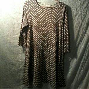 HourGlass Lilly dress size L/XL